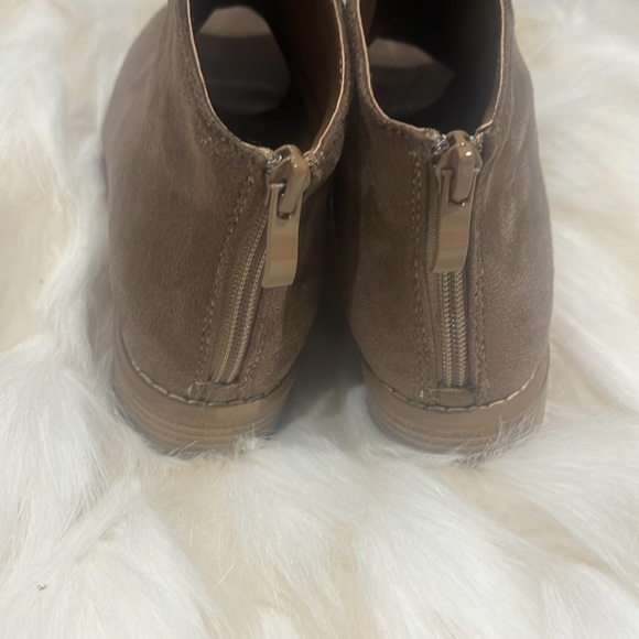 Shoe Booties! - Picture 4 of 7